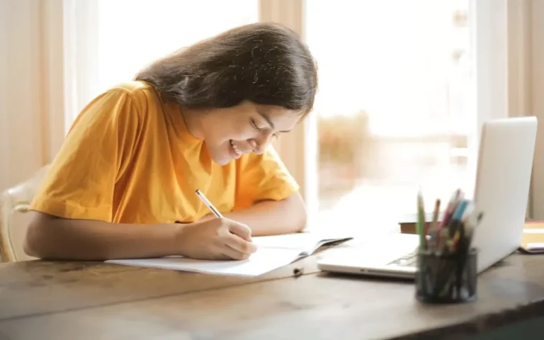 7 Tips Memilih Jurusan Kuliah yang Tepat Berdasarkan Minat dan Bakat